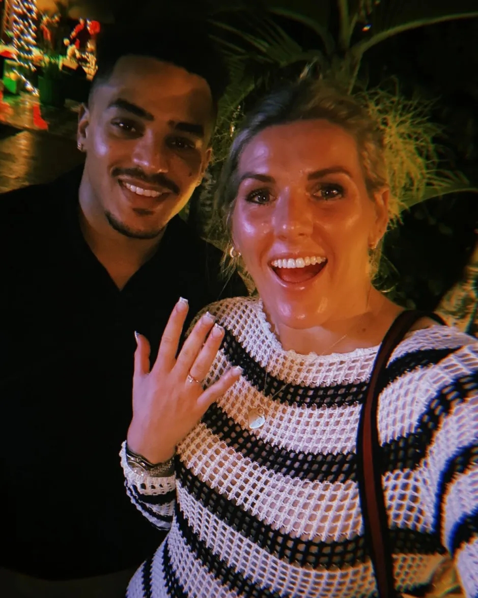 亂！太陽(yáng)報：切爾西女足隊長(cháng)與未婚夫分手 愛(ài)上已婚健身教練&同居