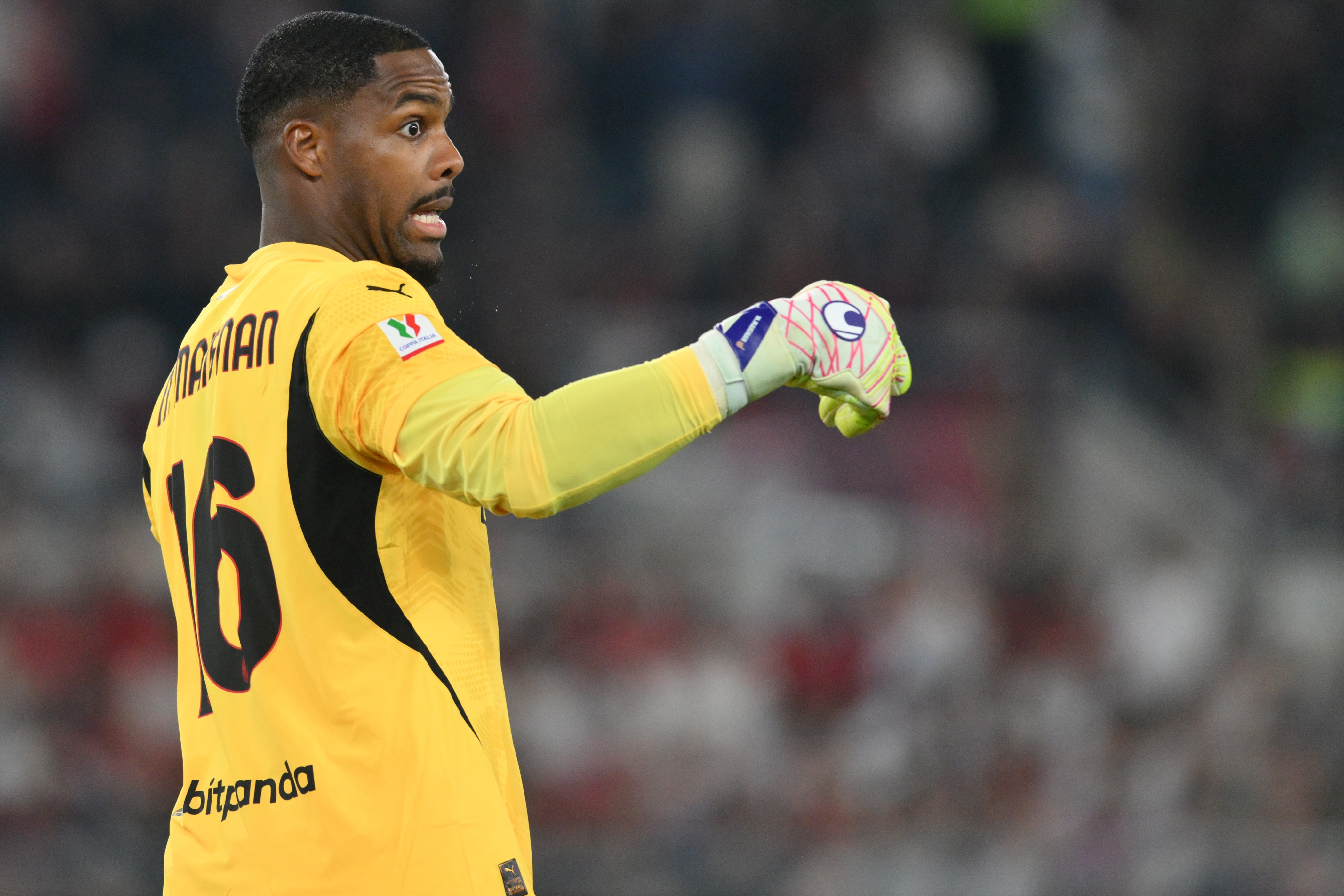 羅馬諾：米蘭今日與切爾西再次商談邁尼昂交易，球員渴望轉會(huì )