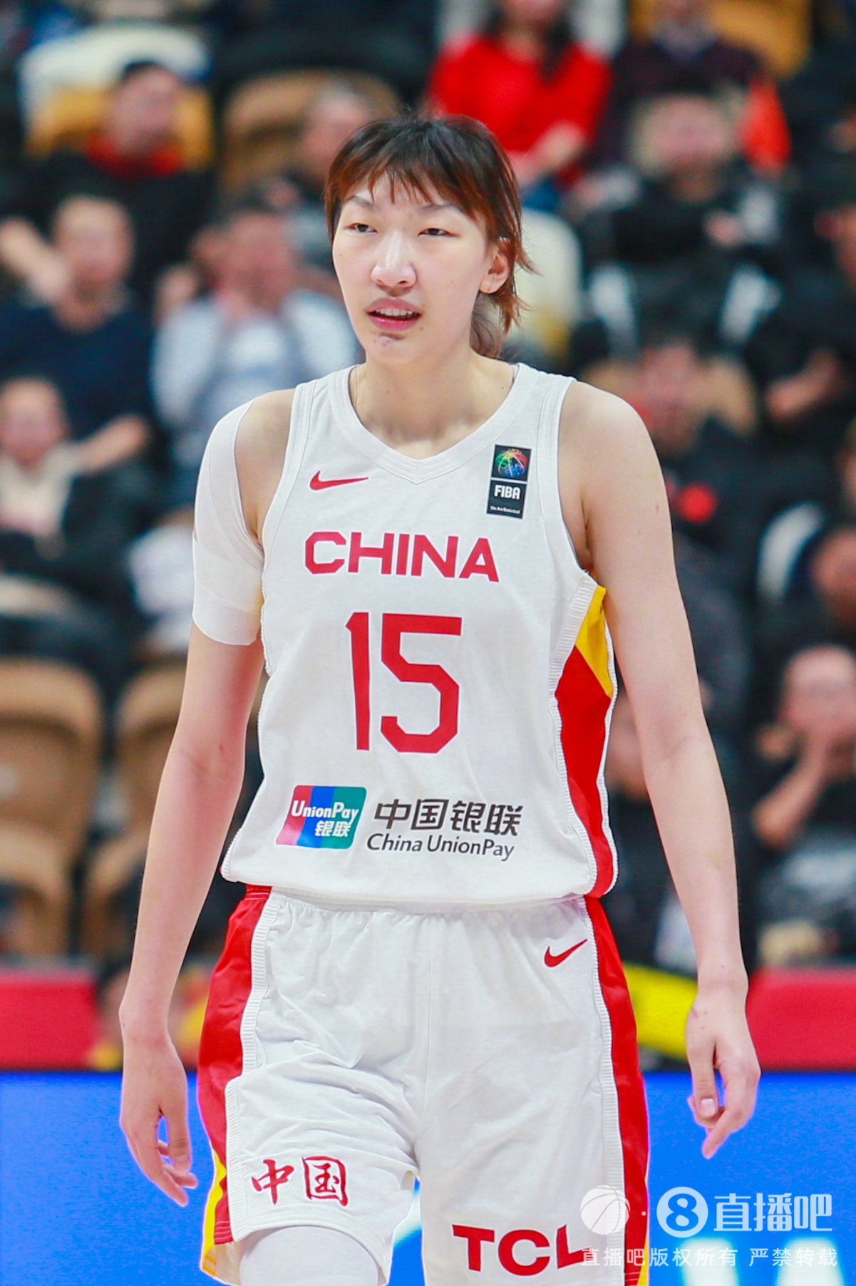 繼續擴大優(yōu)勢！中國女籃第三節30-25凈勝5分 前3個(gè)單節都在贏(yíng)分