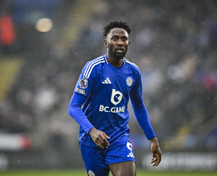 英媒：曼聯(lián)和埃弗頓有意萊斯特城中場(chǎng)恩迪迪，球員解約金900萬(wàn)鎊