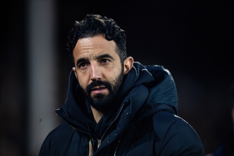 郵報：曼聯(lián)可能沒(méi)有新前鋒的情況下開(kāi)始新賽季，幾個(gè)目標都沒(méi)買(mǎi)到