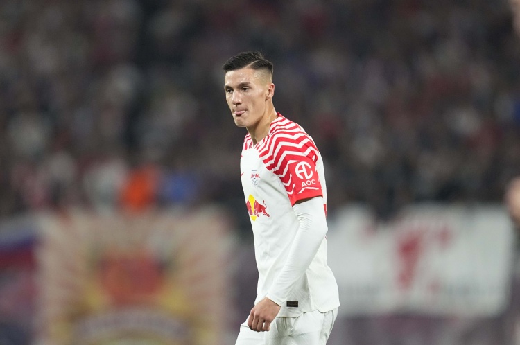 記者：英力士批準簽下塞斯科，曼聯(lián)預計這筆轉會(huì )將成行