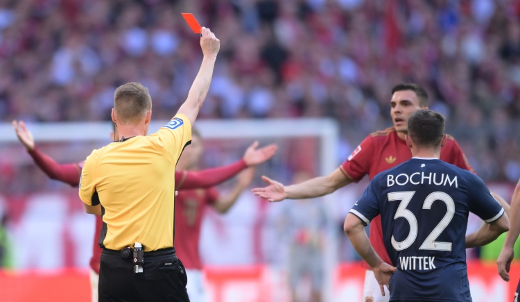 記者：帕利尼亞目前正在慕尼黑接受部分體檢，他即將轉會(huì )熱刺