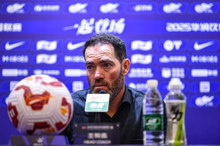 津媒：中場(chǎng)大將西普里安基本痊愈，“副班長(cháng)”亞泰終于湊齊5外援