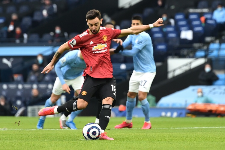 天空體育：勝利嘗試引進(jìn)曼聯(lián)隊長(cháng)B費未果，球員此前曾拒絕新月