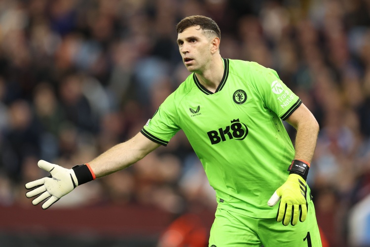 佩蒂特：切爾西應該簽大馬丁，他是冠軍球員&門(mén)將32歲不算老