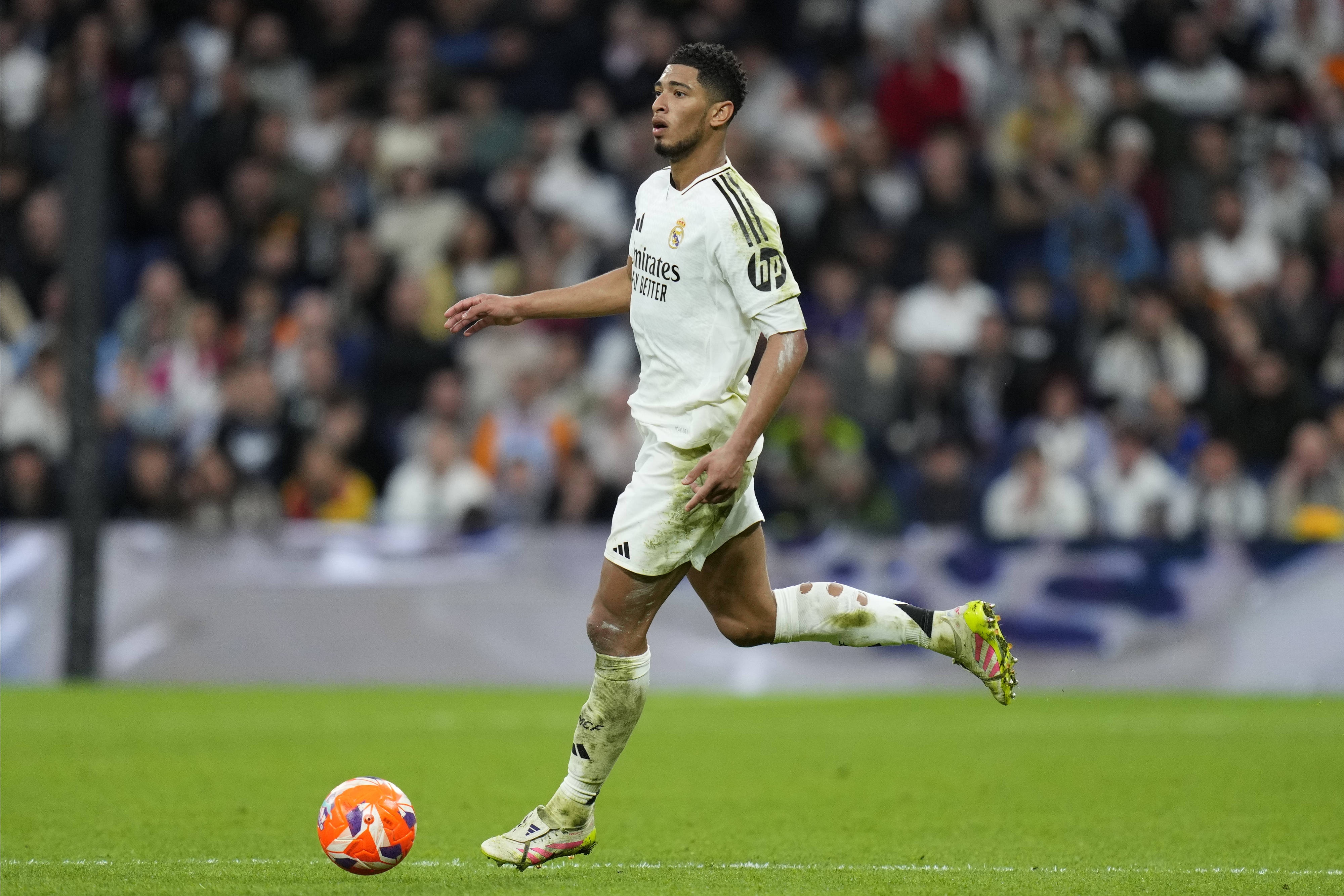 記者：貝林、恩德里克缺席皇馬昨日訓練，馬斯坦托諾14日才能參加