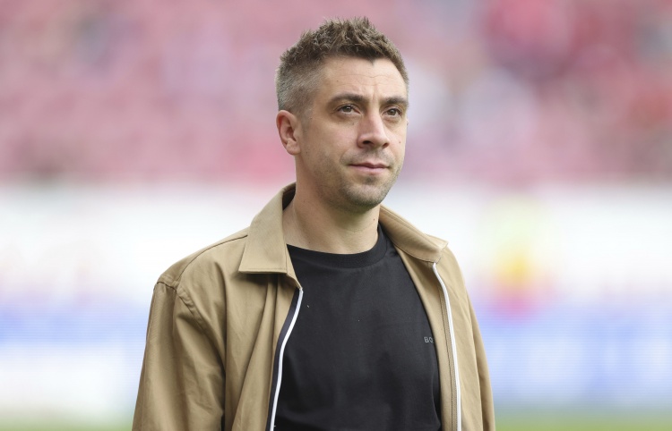 德天空：巴黎FC推動(dòng)任命前拜仁高管內佩為技術(shù)總監