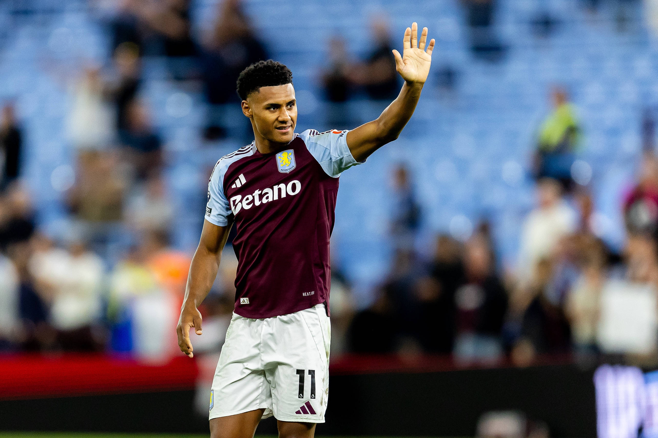 英媒：錯過(guò)塞斯科之后，紐卡考慮簽維薩和沃特金斯