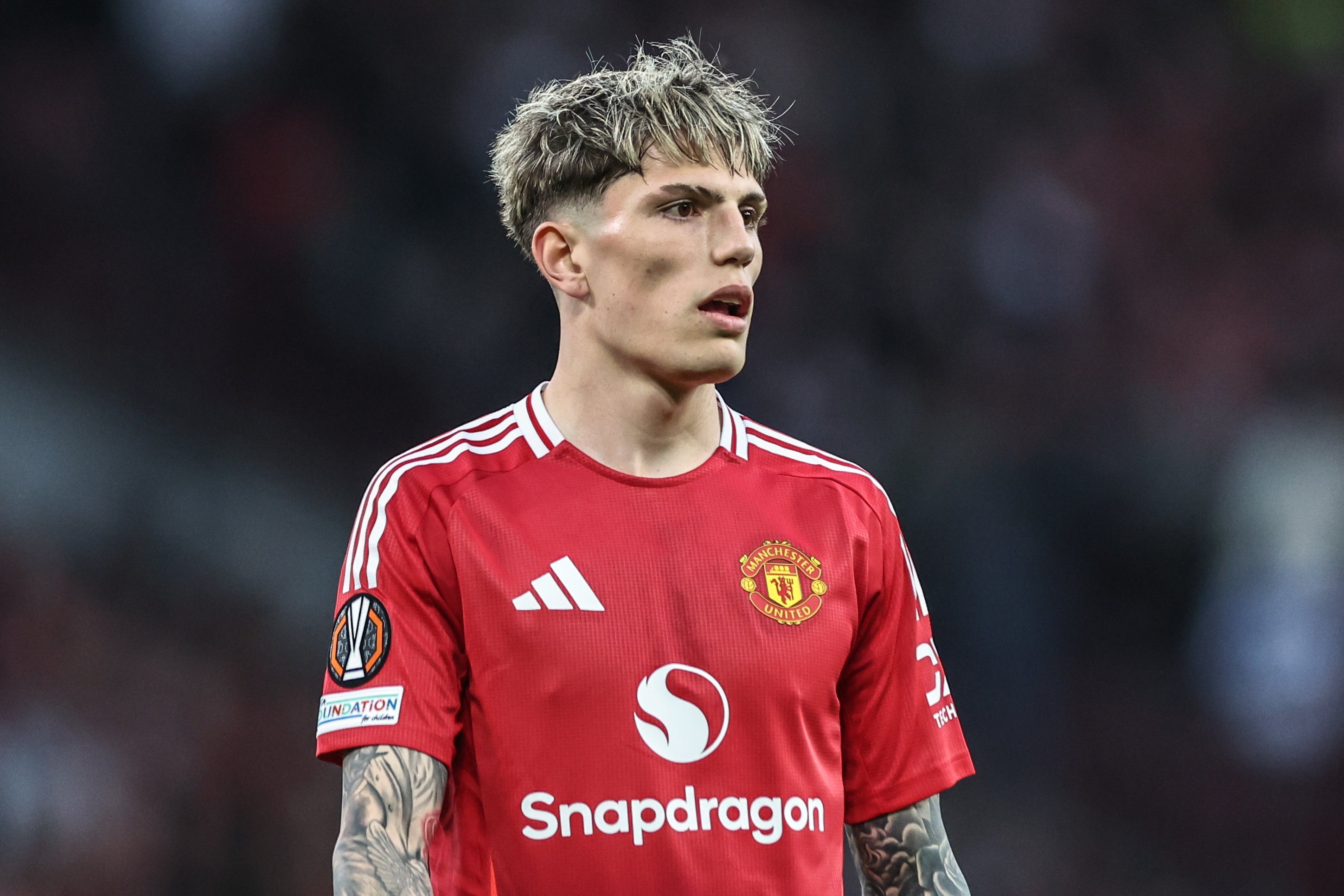 BBC：切爾西對加納喬很感興趣，曼聯(lián)對其標價(jià)5000萬(wàn)鎊