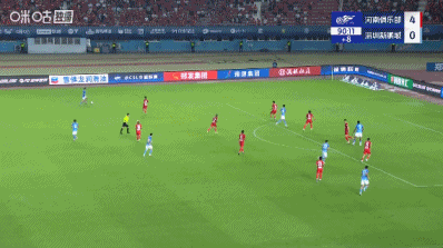 下半場(chǎng)補時(shí)階段，韋斯利捅射破門(mén)，新鵬城扳回一球仍1-4落后河南