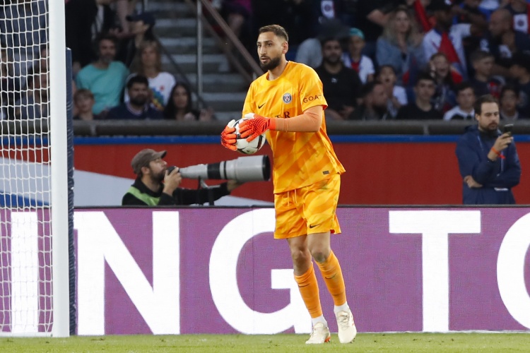 記者：巴黎從未打算留住多納魯馬，為他提供的薪水遠低于其他球員