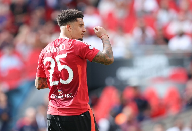 斯基拉：羅馬就2200萬(wàn)歐引進(jìn)桑喬與曼聯(lián)達成協(xié)議，正與球員談薪資