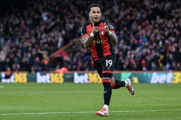 拆東墻沒(méi)西墻！天空：伯恩茅斯戰利物浦缺兵少將，庫克等人缺席