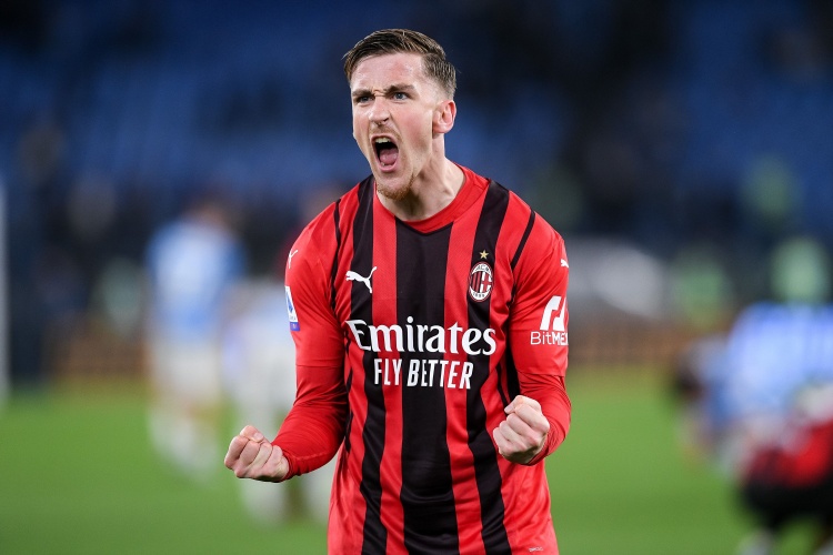 都體：米蘭堅定地想留下薩勒馬科爾斯，計劃與他談判續約