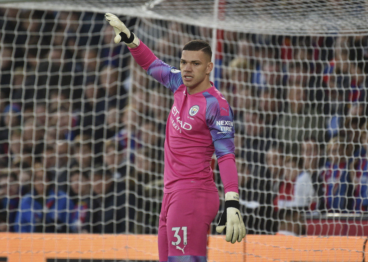 記者：加拉塔薩雷與曼城正式商談埃德森轉會(huì )，球員需申請離隊