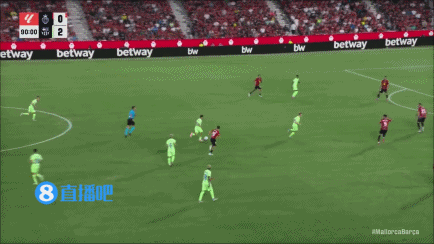 我的我的??拉什福德補時(shí)突破腳下拌蒜，人過(guò)球不過(guò)尷尬丟球