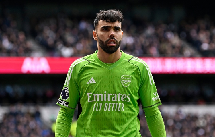 客戰曼聯(lián)7次撲救&保持零封，拉亞是英超過(guò)去7年第3位做到的門(mén)將