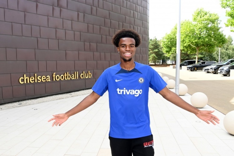 記者：切爾西想永久性出售楚克烏梅卡，要價(jià)為2000萬(wàn)至2200萬(wàn)歐元