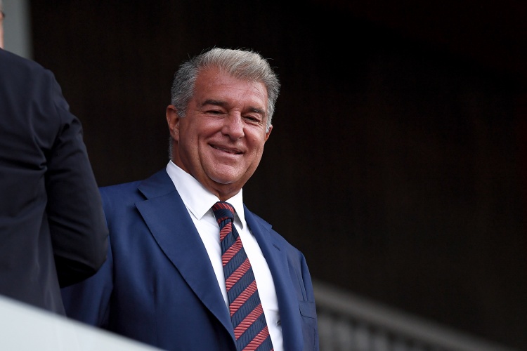 TA：巴薩有信心9月1日前完成球員注冊 重返諾坎普正按進(jìn)度進(jìn)行