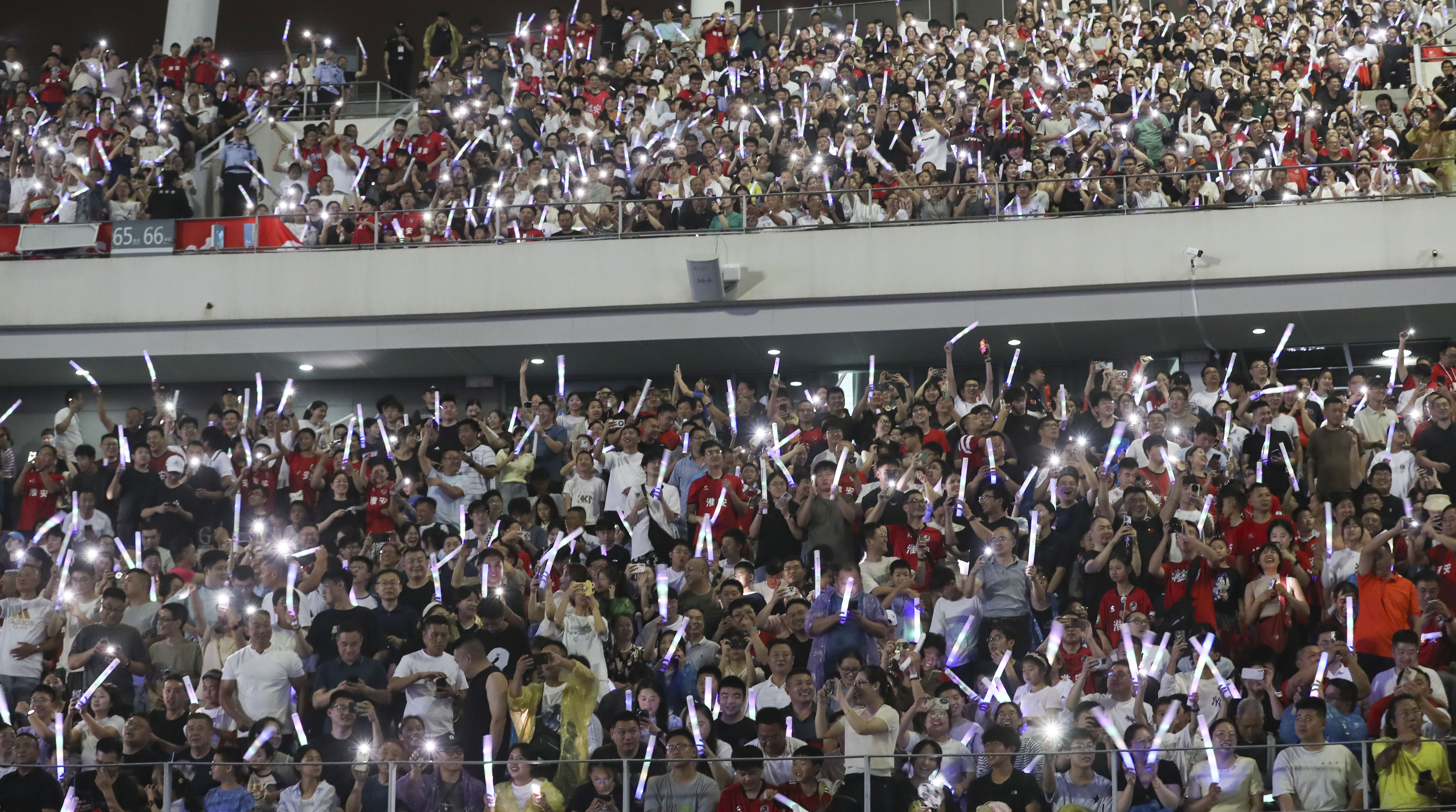 從第10輪開(kāi)始，“蘇超”球票將統一在蘇服辦抽簽發(fā)售