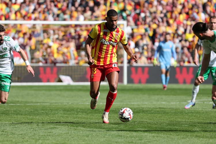 羅馬諾：國米超2000萬(wàn)歐正式報價(jià)朗斯中場(chǎng)迪烏夫