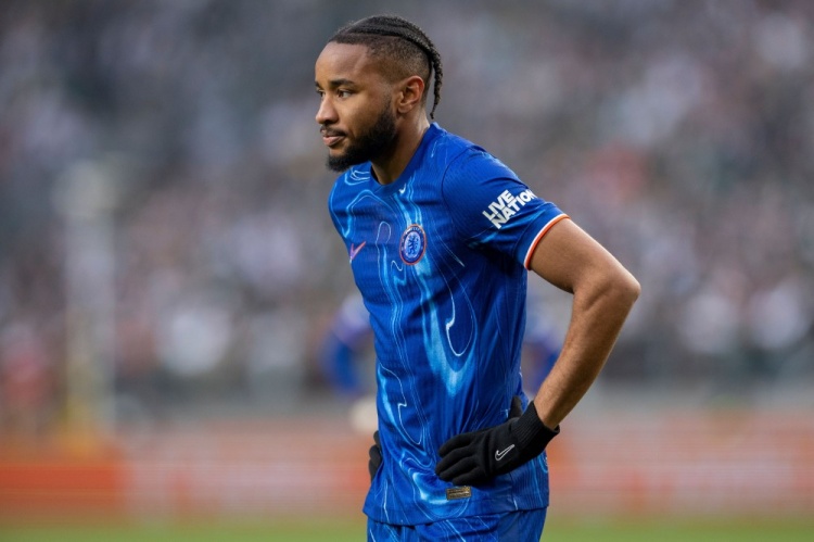 記者：拜仁還在談恩昆庫的轉會(huì )，他不走切爾西就無(wú)法簽下西蒙斯