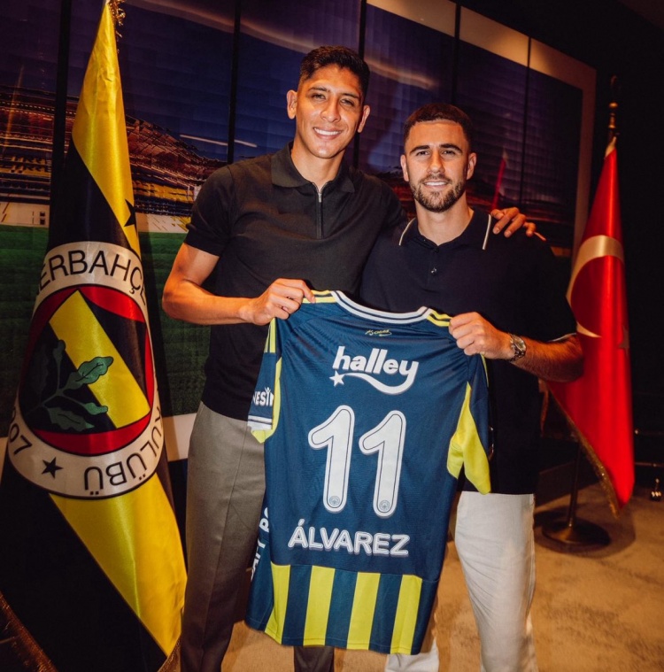 新援到！羅馬諾曬埃德松-阿爾瓦雷斯加盟費內巴切照片