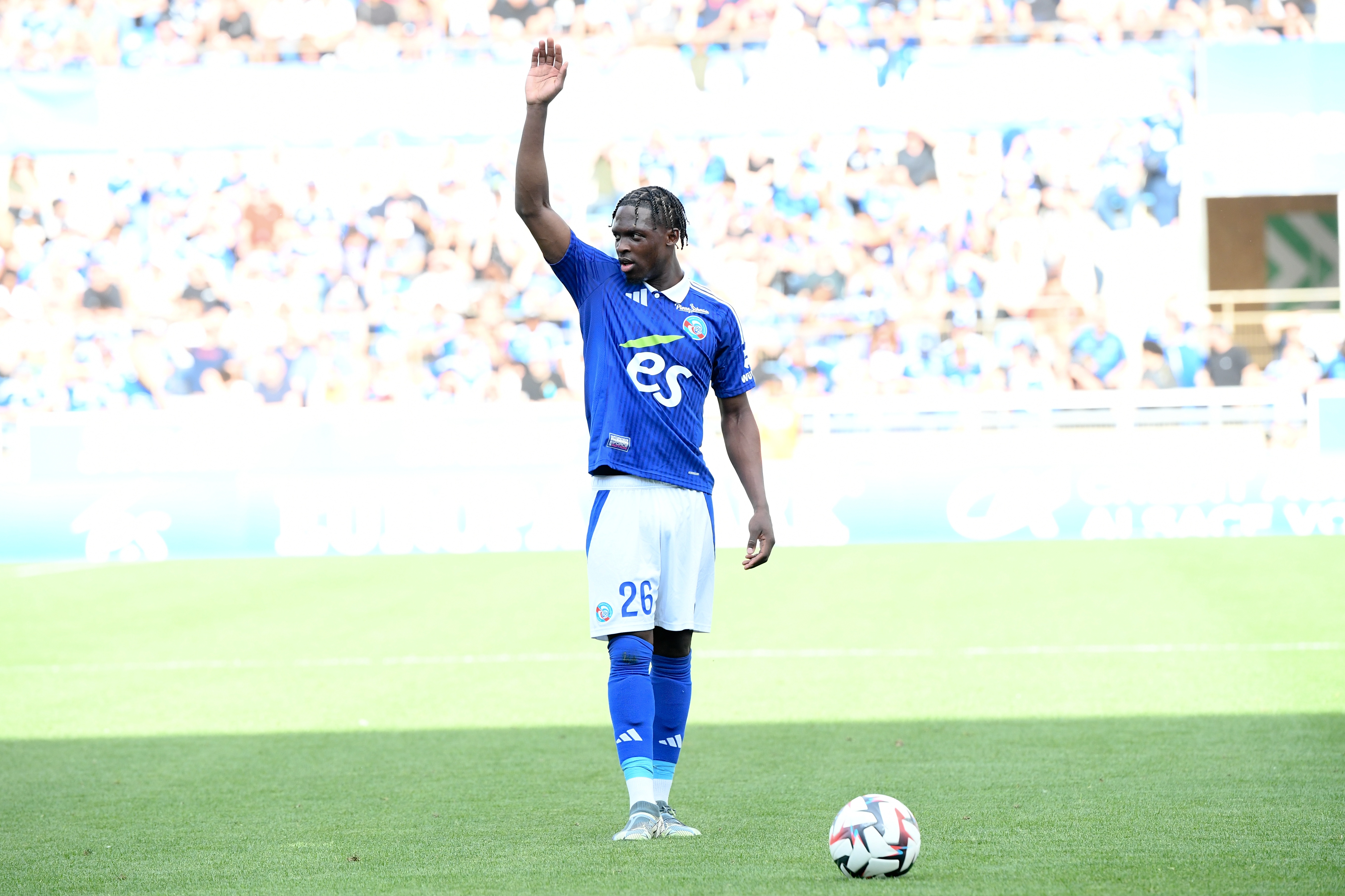 記者：利茲聯(lián)準備敲定斯特拉斯堡前鋒巴卡瓦，轉會(huì )費約3500萬(wàn)歐