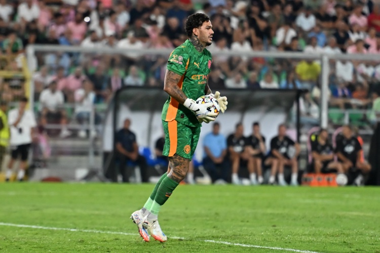 郵報：加拉塔薩雷預計周一再談埃德森 曼城對多納魯馬感興趣