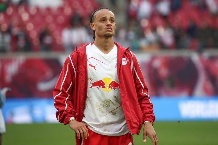 圖片報：熱刺愿支付西蒙斯7000萬(wàn)歐解約金，球員仍在等切爾西報價(jià)