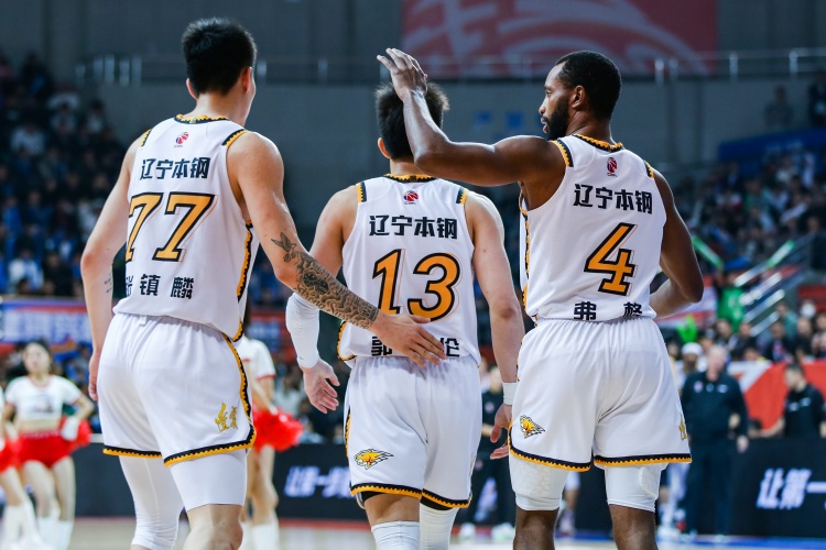 遼寧男籃的三連冠班底 郭艾倫張鎮麟弗格叢明晨離隊 大韓或退役