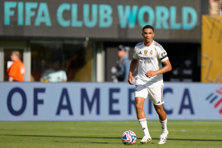 阿諾德：利物浦成就了如今的我，離開(kāi)更多是個(gè)人雄心以及渴望改變