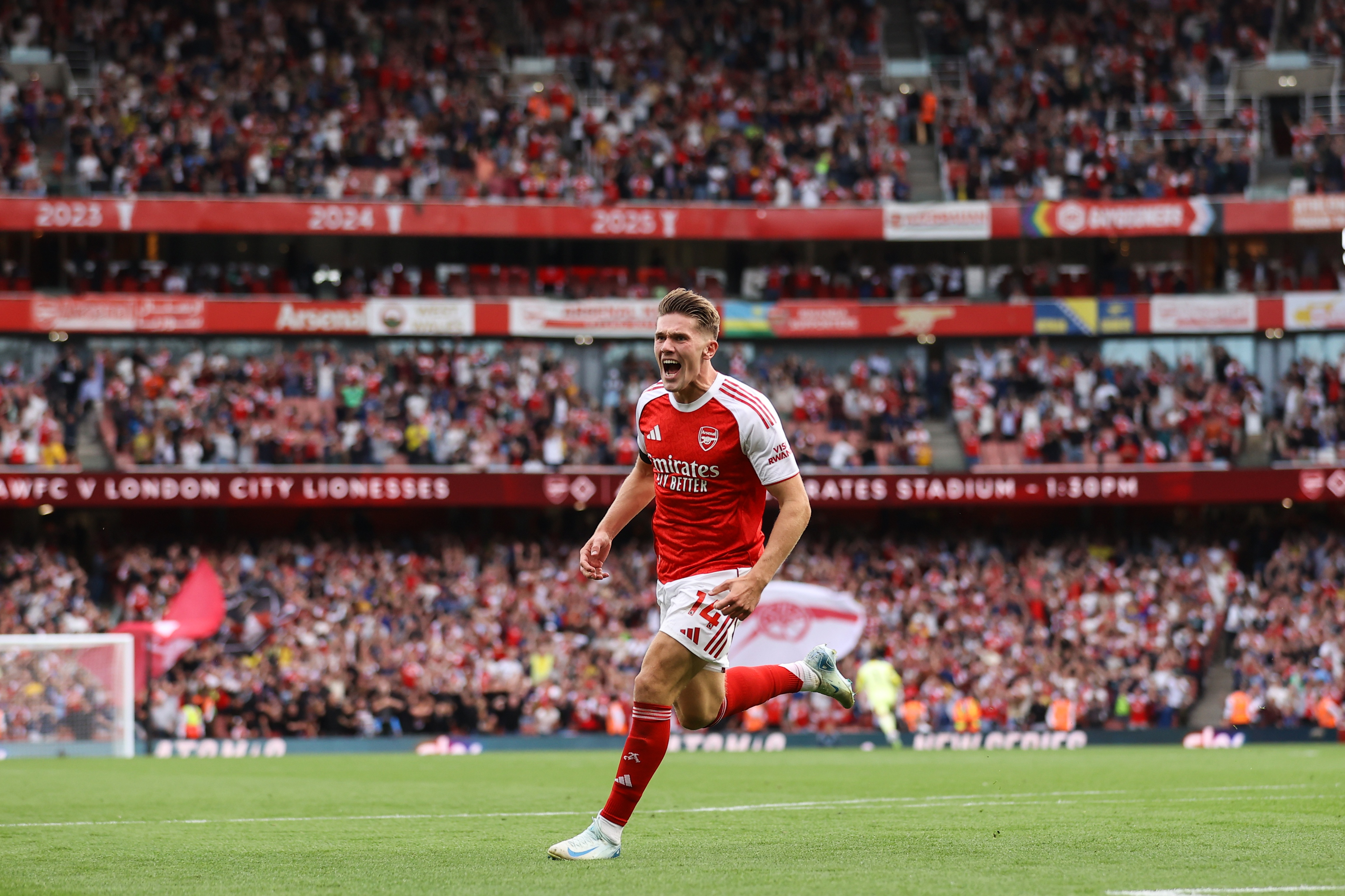 永貝里批評阿森納踢法，約克雷斯：不在球場(chǎng)很容易對比賽作出評價(jià)