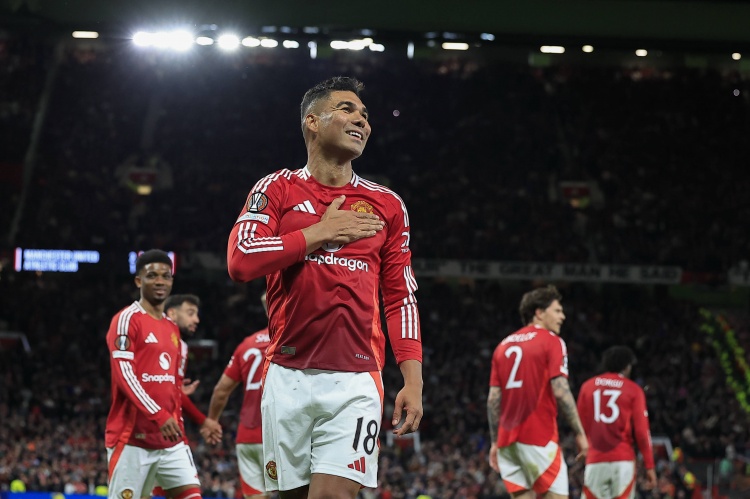 羅馬諾：卡塞米羅明年可能離隊，今夏他從來(lái)沒(méi)想過(guò)轉會(huì )