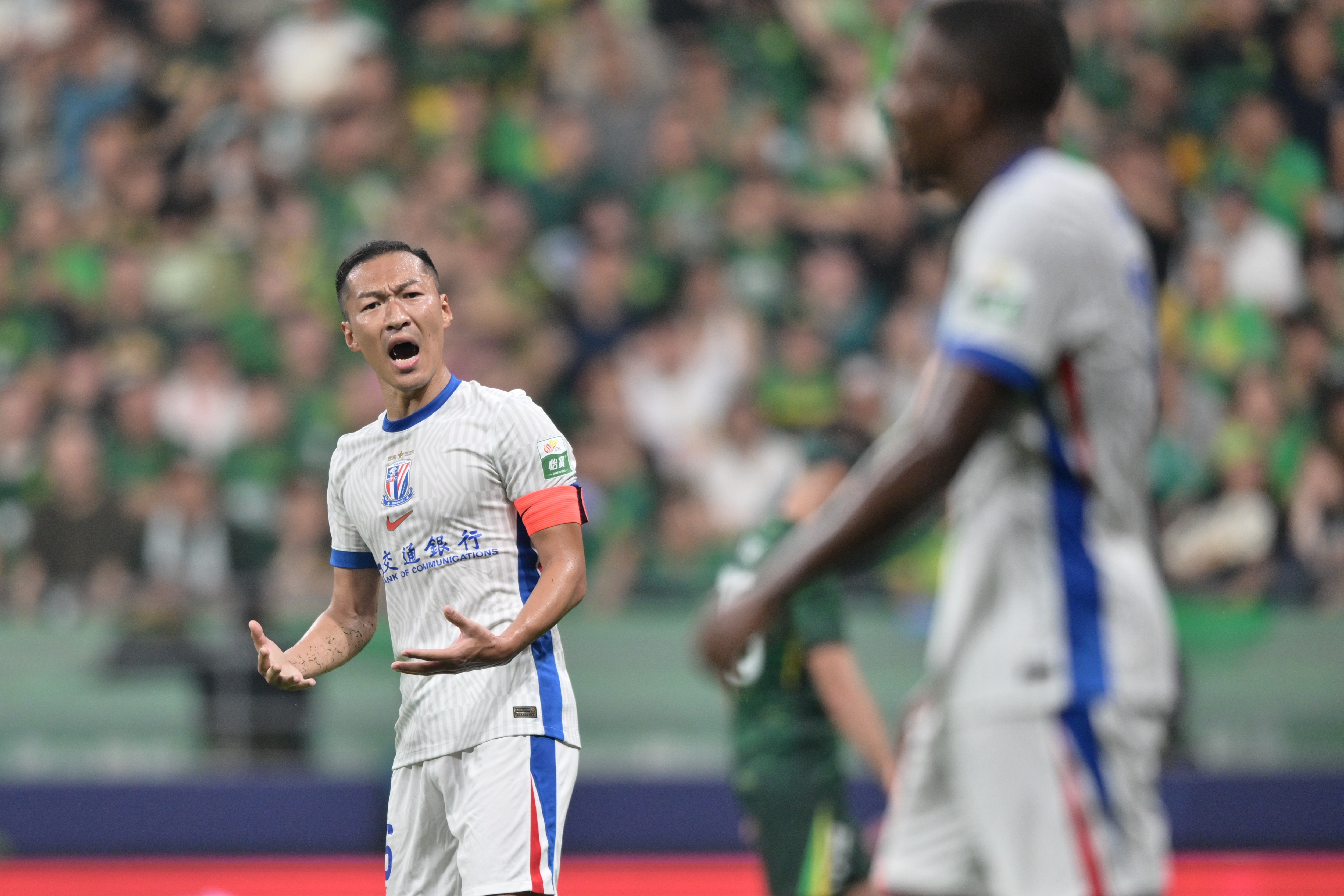 東體：吳曦已經(jīng)開(kāi)始有球訓練，謝鵬飛、戴偉?？赡苋孕钑r(shí)間恢復