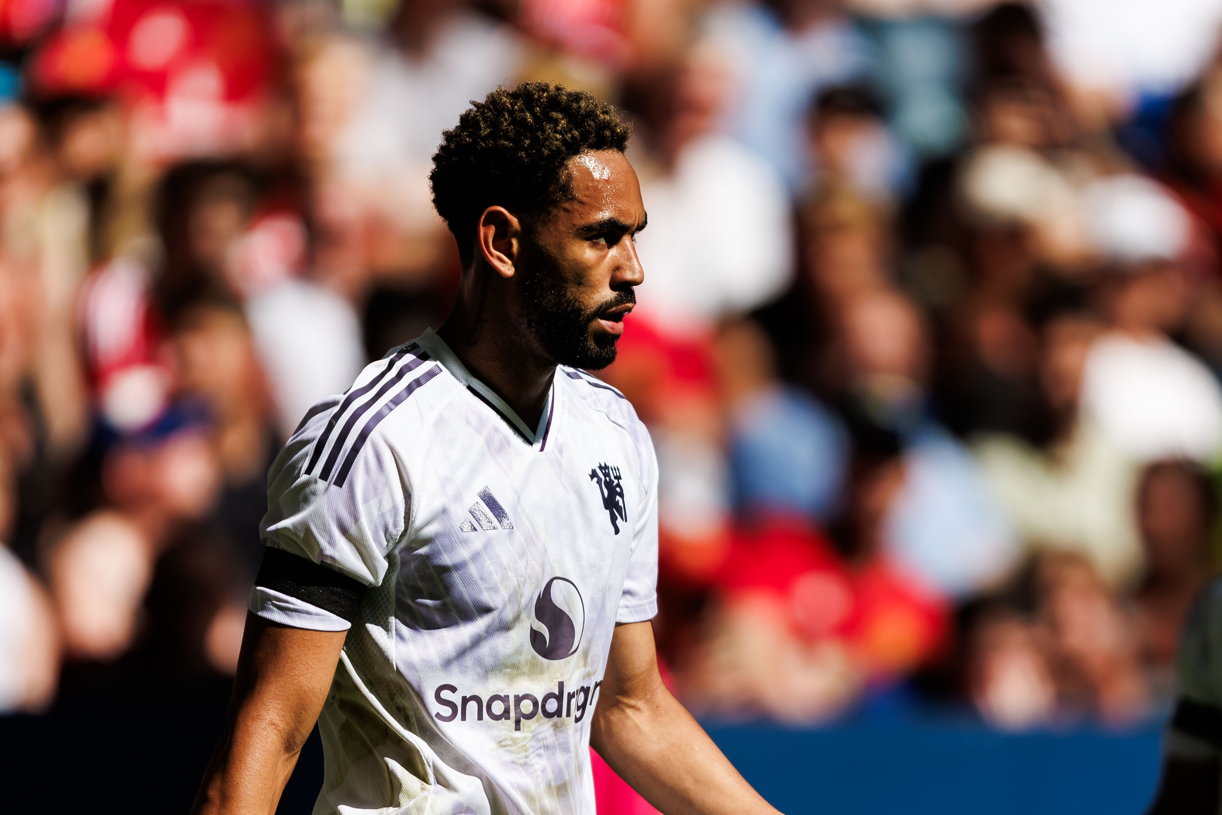 加里-奧尼爾：庫尼亞很有天賦，可以憑借一己之力改變比賽走向