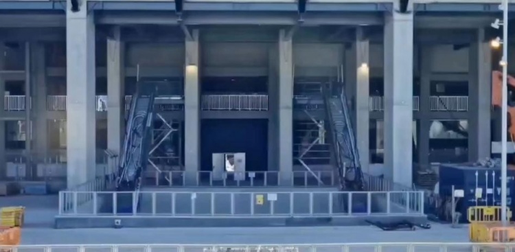 世體：諾坎普安裝了兩部自動(dòng)扶梯，以后不用爬樓梯就能抵達座位