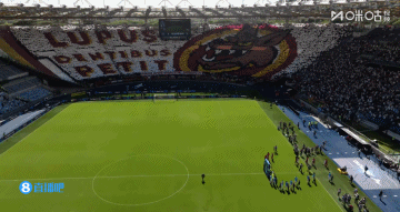這就是羅馬德比！拉齊奧、羅馬雙方賽前均展出巨型TIFO
