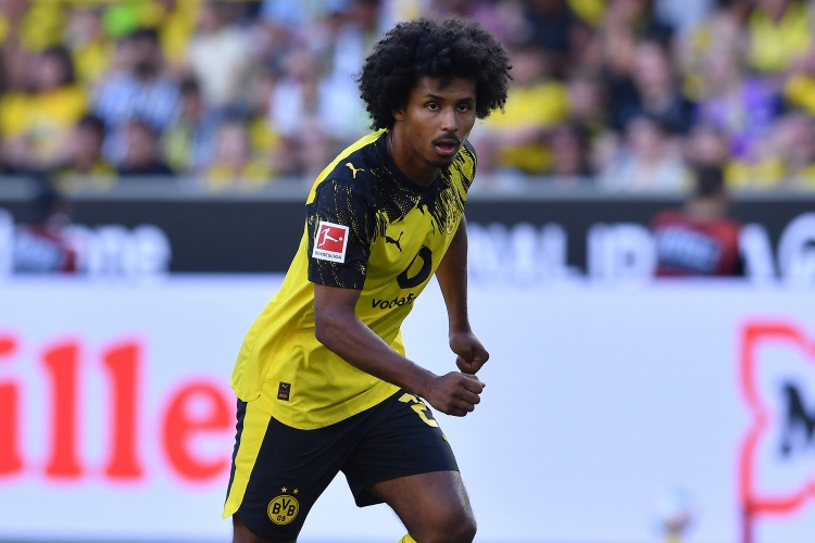 1粒進(jìn)球1次關(guān)鍵傳球，阿德耶米當選多特2-0美因茨全場(chǎng)最佳球員